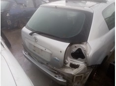 Recambio de porton trasero para toyota corolla (_e12_) 2.0 d-4d (cde120_) referencia OEM IAM 6700502060  