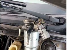 Recambio de portafiltro gasoil para toyota corolla (_e12_) 2.0 d-4d (cde120_) referencia OEM IAM 2338027081  