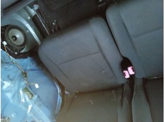Recambio de asientos trasero izquierdo para toyota corolla verso (zer_, zze12_, r1_) 2.2 d-4d (aur10_) referencia OEM IAM 716530