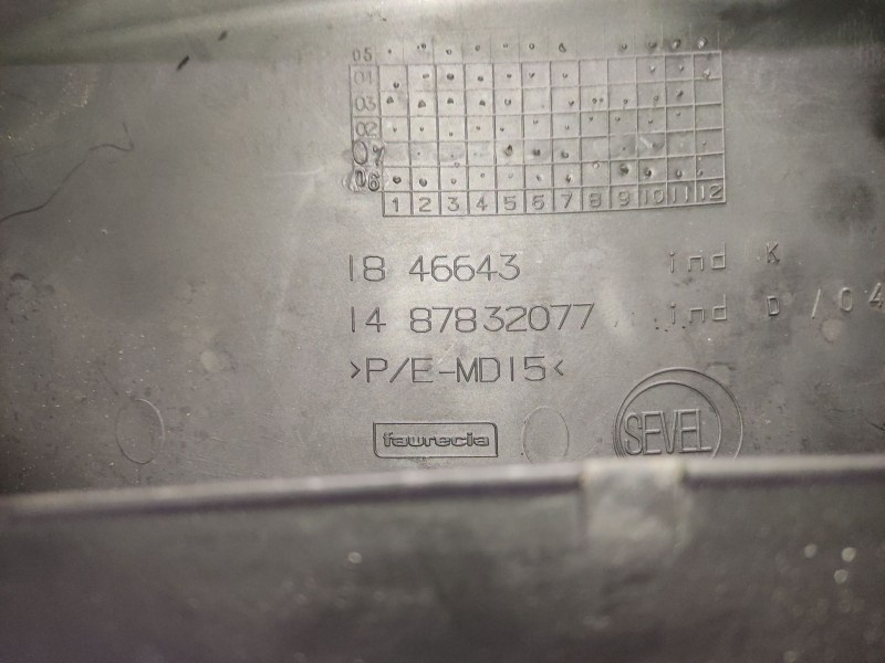 Recambio de moldura para peugeot 807 (eb_) 2.0 hdi referencia OEM IAM   