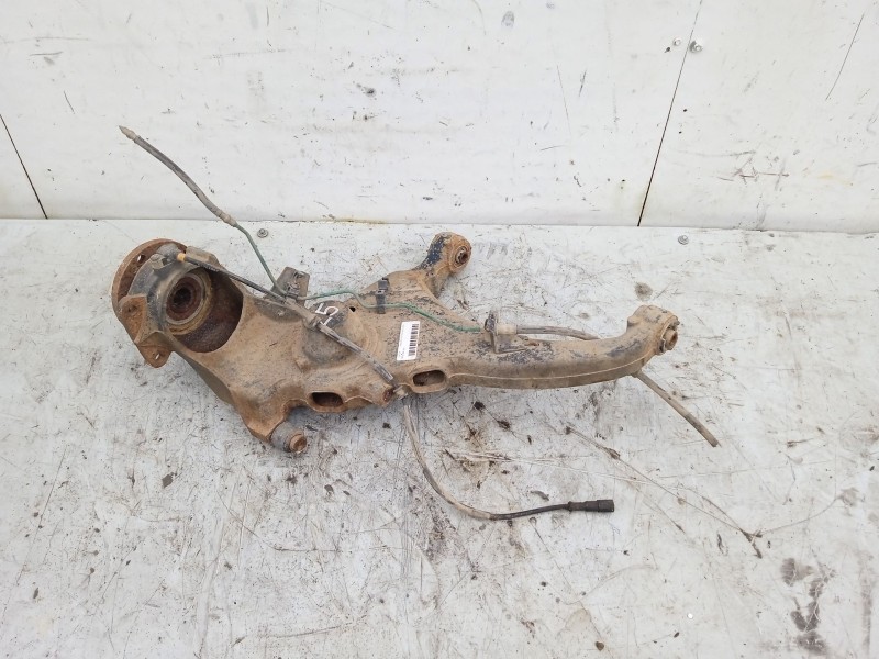 Recambio de mangueta trasera izquierda para renault scenic rx4 (ja0) referencia OEM IAM 7700437031  