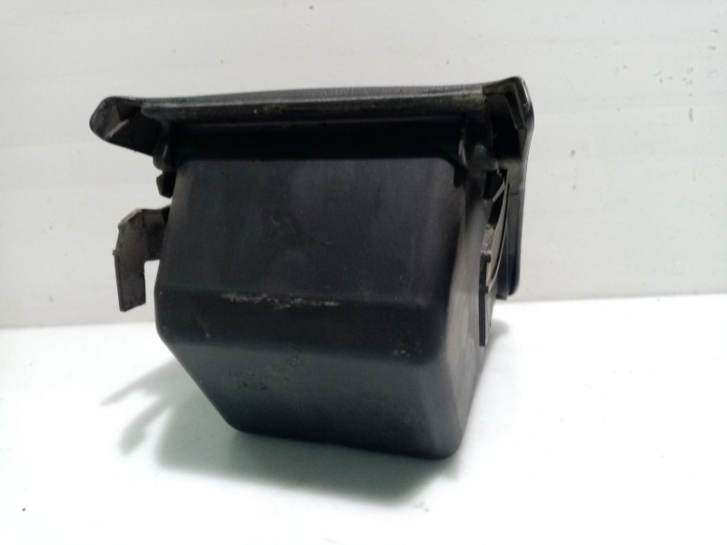 Recambio de moldura para peugeot 307 (3a/c) 1.6 16v referencia OEM IAM 9634496677  