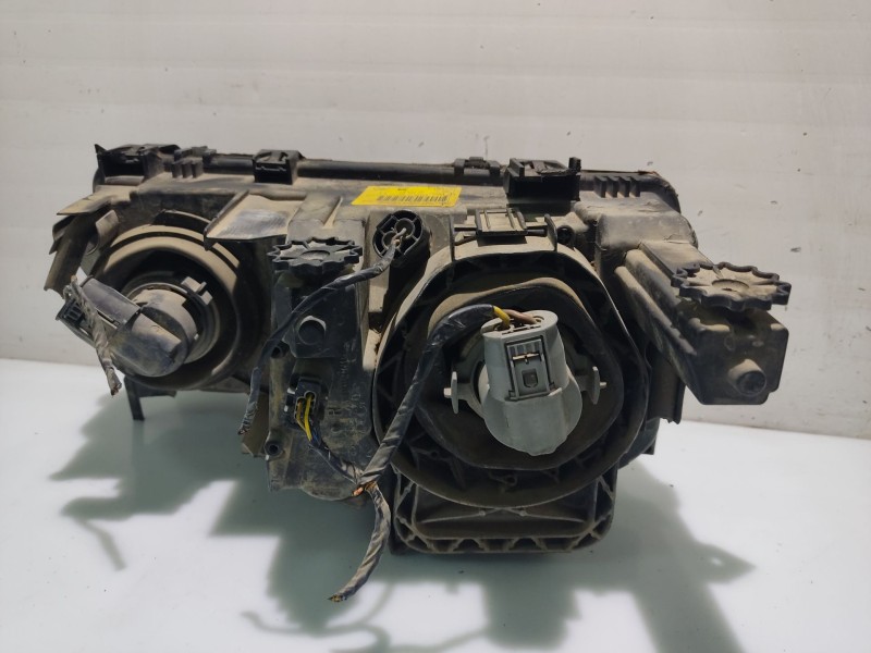 Recambio de faro derecho para bmw 3 compact (e46) 318 td referencia OEM IAM 63126901970  