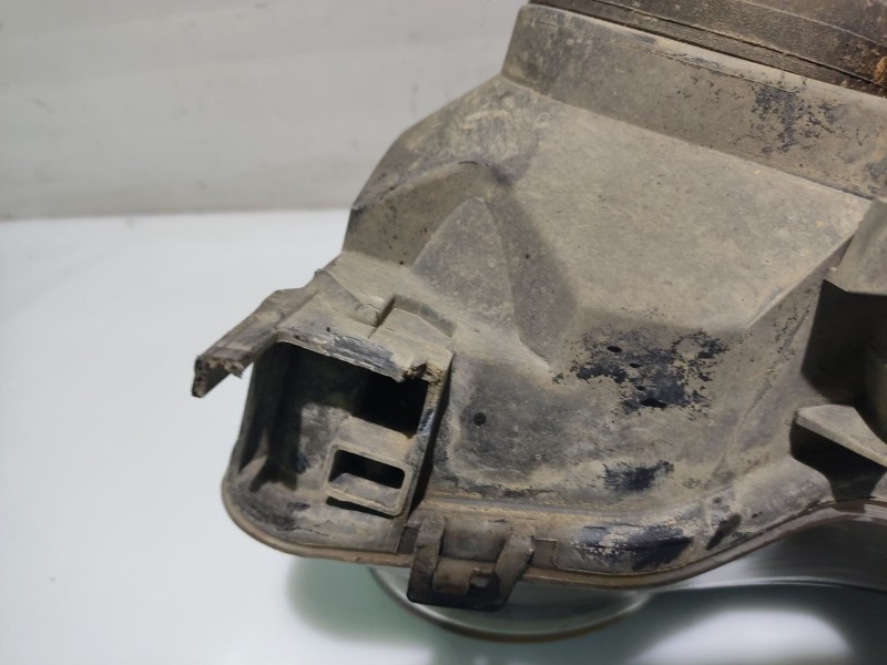 Recambio de faro derecho para bmw 3 compact (e46) 318 td referencia OEM IAM 63126901970  