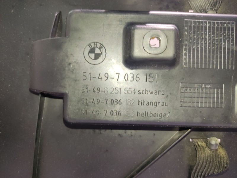 Recambio de guarnecido porton trasero para bmw 3 compact (e46) 318 td referencia OEM IAM 51497036181  