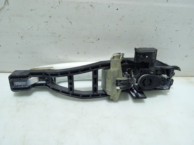 Recambio de maneta exterior lateral izquierda para ford focus ii (da_, hcp, dp) 1.6 tdci referencia OEM IAM 1323272  