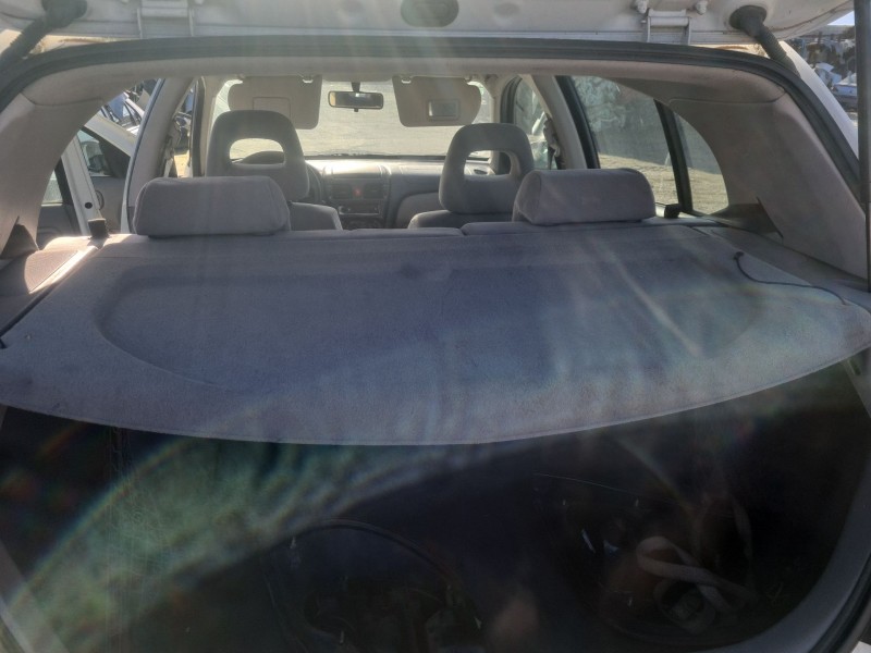 nissan almera ii hatchback (n16) del año 2001