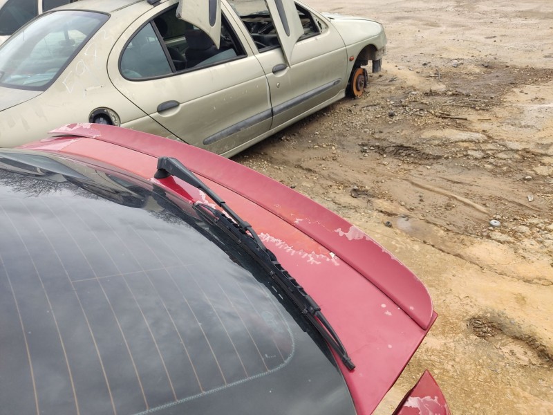 Recambio de aleron trasero para bmw 3 compact (e46) 318 td referencia OEM IAM 51717894335  