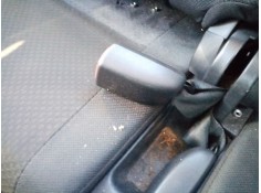 Recambio de anclaje cinturon trasero derecho para toyota corolla verso (zer_, zze12_, r1_) 2.2 d-4d (aur10_) referencia OEM IAM 