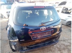 Recambio de porton trasero para toyota corolla verso (zer_, zze12_, r1_) 2.2 d-4d (aur10_) referencia OEM IAM 670050F011   2