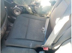 Recambio de asientos trasero derecho para toyota corolla verso (zer_, zze12_, r1_) 2.2 d-4d (aur10_) referencia OEM IAM 710770F0