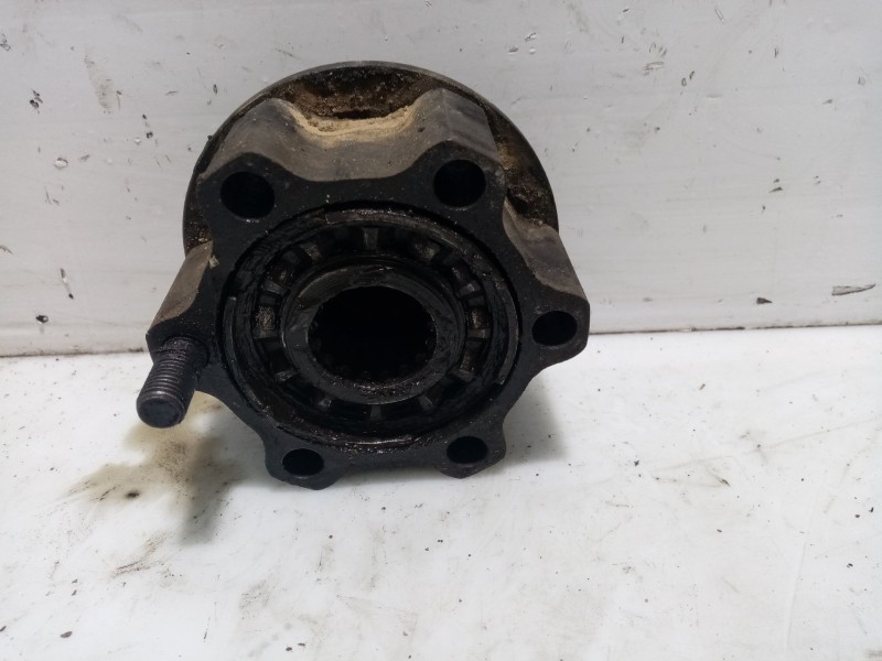 Recambio de cubos de bloqueo para opel frontera a básico referencia OEM IAM 3712CB  