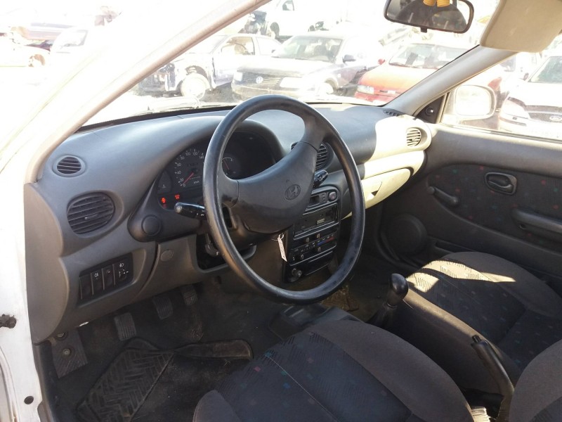 hyundai accent (lc) 1.3 cat   |   0.99 - ... | 1999 | 84 cv / 62 kw del año 1999