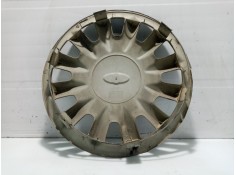 Recambio de tapacubos para ford fiesta berlina studio referencia OEM IAM 95AB1130   2