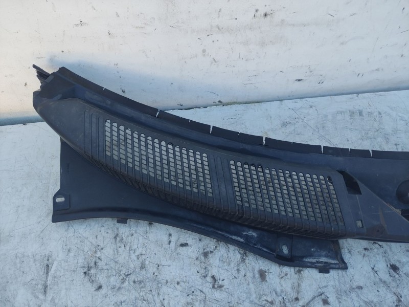 Recambio de moldura para renault scénic ii (jm0/1_) 1.9 dci (jm14) referencia OEM IAM 8200136789  