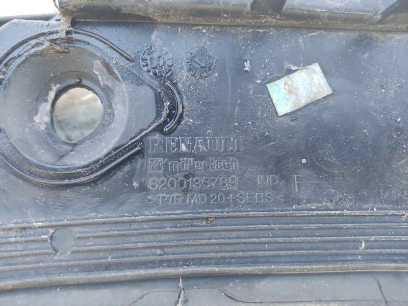 Recambio de moldura para renault scénic ii (jm0/1_) 1.9 dci (jm14) referencia OEM IAM 8200136789  