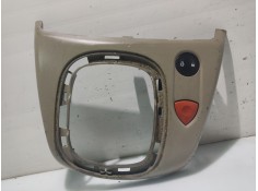 Recambio de moldura para renault scénic ii (jm0/1_) 1.9 dci (jm14) referencia OEM IAM 8200407415 8200095493 / 8200107808 8200109