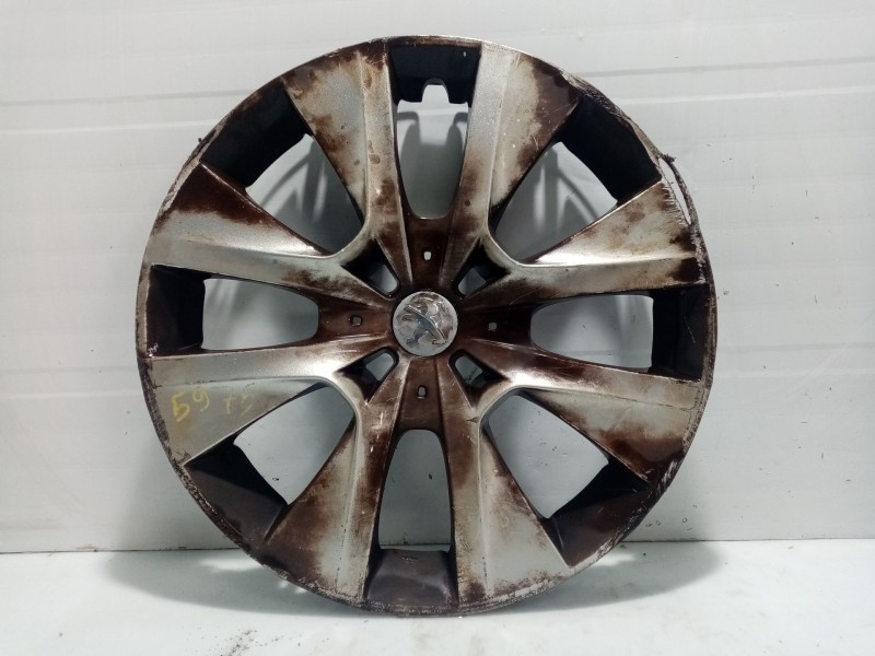 Recambio de tapacubos para peugeot 208 i (ca_, cc_) 1.0 referencia OEM IAM 9673846277  