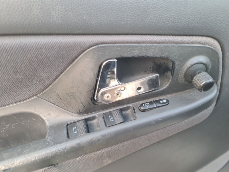 seat ibiza ii (6k1) del año 2001