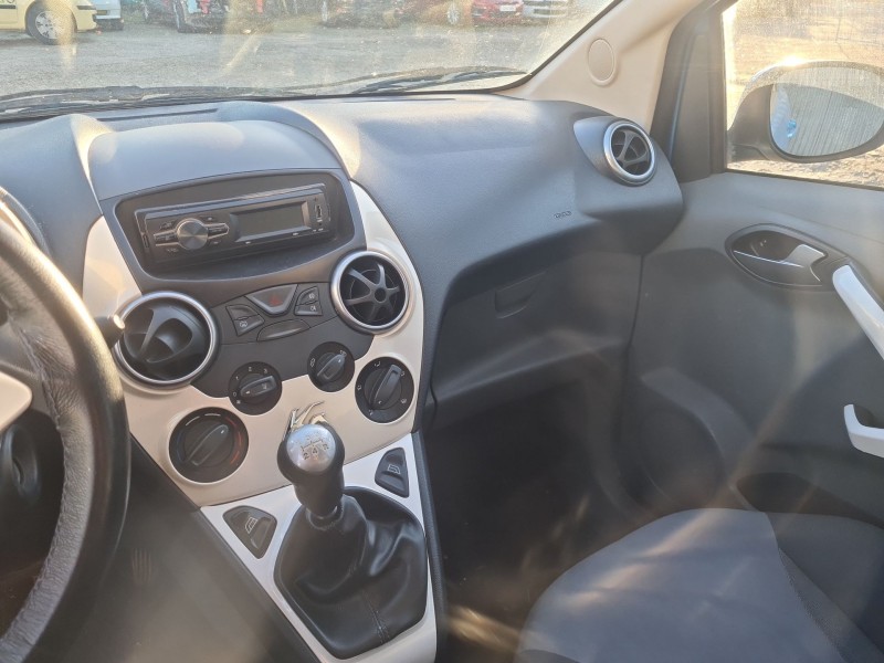 ford ka (ru8) del año 2009