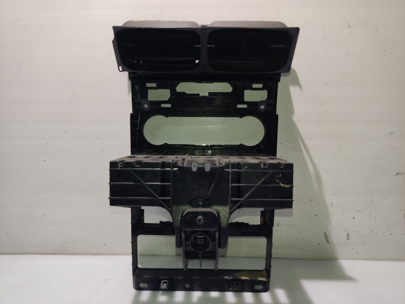 Recambio de moldura para ford mondeo iii (b5y) 2.0 tdci referencia OEM IAM 4S7118522 4S7118522CCW 