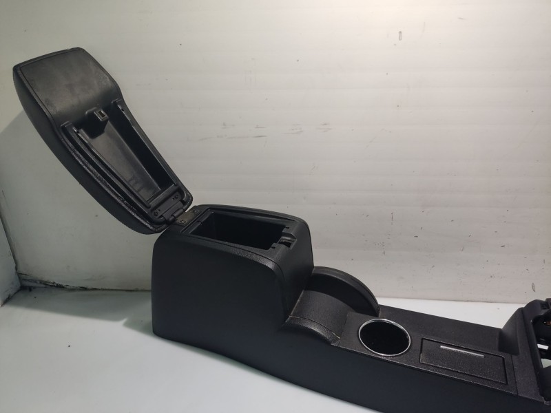 Recambio de consola central para ford mondeo iii (b5y) 2.0 tdci referencia OEM IAM 4S7XA045B55 1300482 