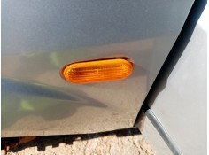 Recambio de piloto lateral izquierdo para ford fiesta v (jh_, jd_) 1.4 16v referencia OEM IAM 1336185  