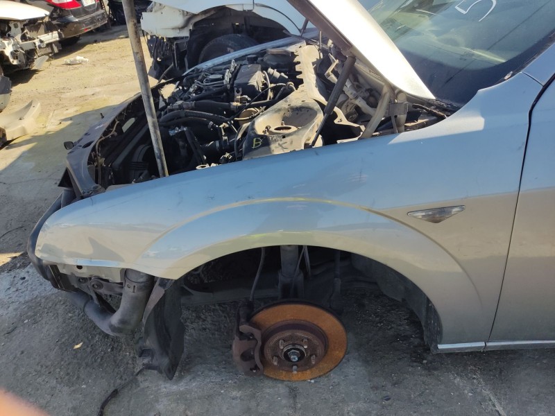 Recambio de aleta delantera izquierda para ford mondeo iii (b5y) 2.0 tdci referencia OEM IAM 1204739  