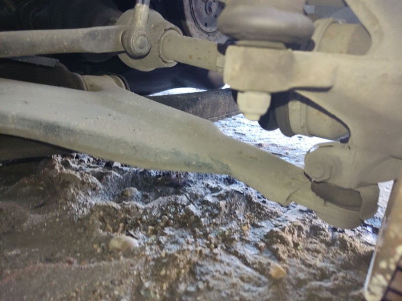 Recambio de brazo suspension inferior delantero derecho para ford mondeo iii (b5y) 2.0 tdci referencia OEM IAM 1522081  