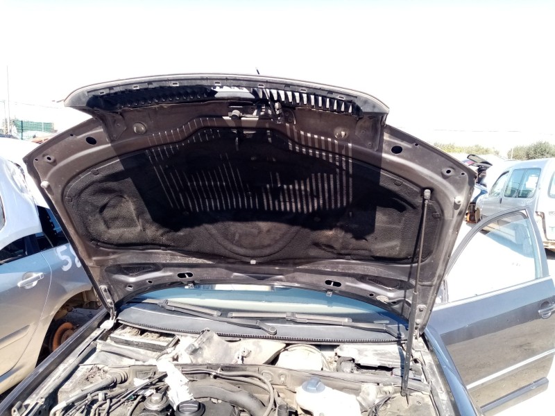 Recambio de capot para skoda superb i (3u4) 1.9 tdi referencia OEM IAM 3U0823031B  