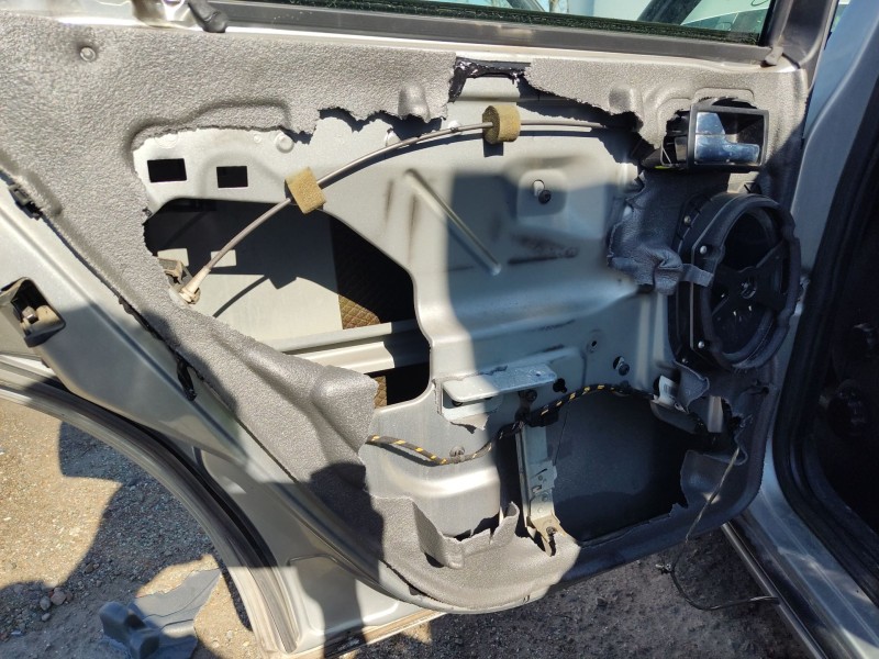 Recambio de elevalunas trasero izquierdo para ford mondeo iii (b5y) 2.0 tdci referencia OEM IAM 1320875  