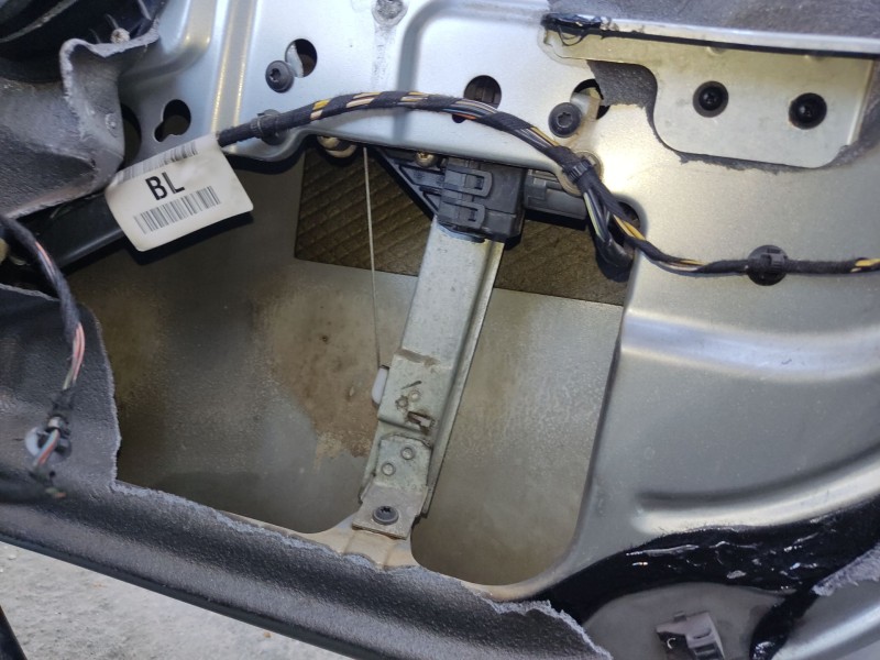 Recambio de elevalunas trasero derecho para ford mondeo iii (b5y) 2.0 tdci referencia OEM IAM 1320873  