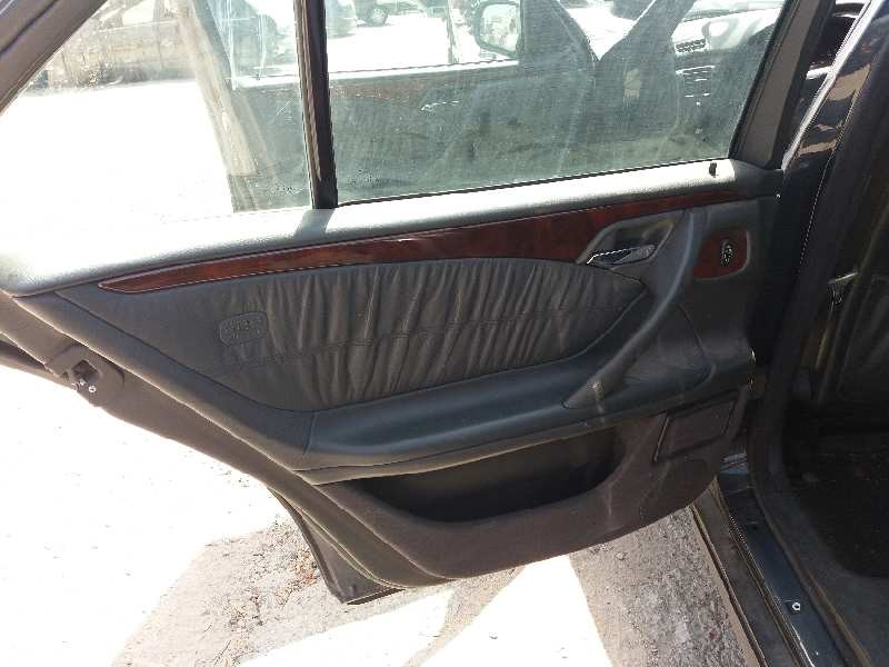 mercedes clase e (w210) berlina diesel 3.2 cdi cat   |   0.95 - 0.02 | 1995 - 2002 | 197 cv / 145 kw del año 1995