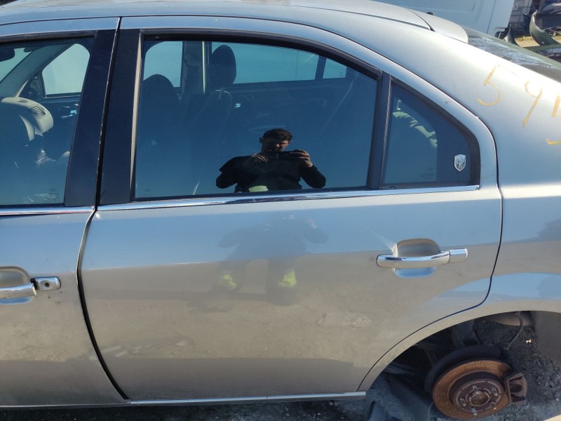 Recambio de puerta trasera izquierda para ford mondeo iii (b5y) 2.0 tdci referencia OEM IAM 1446442  