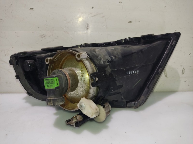 Recambio de faro antiniebla izquierdo para ford mondeo iii (b5y) 2.0 tdci referencia OEM IAM 1126982  