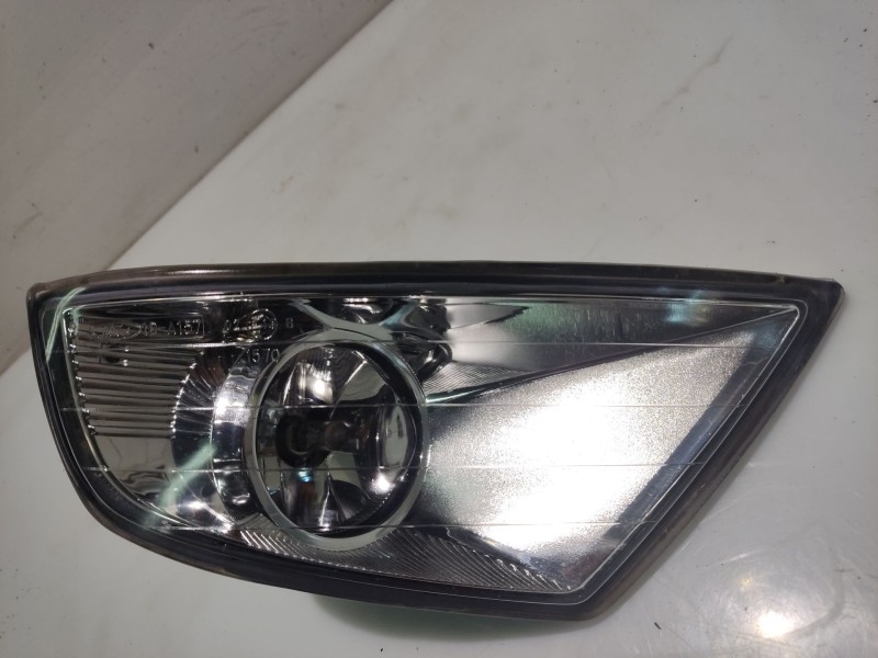 Recambio de faro antiniebla derecho para ford mondeo iii (b5y) 2.0 tdci referencia OEM IAM 1126654  