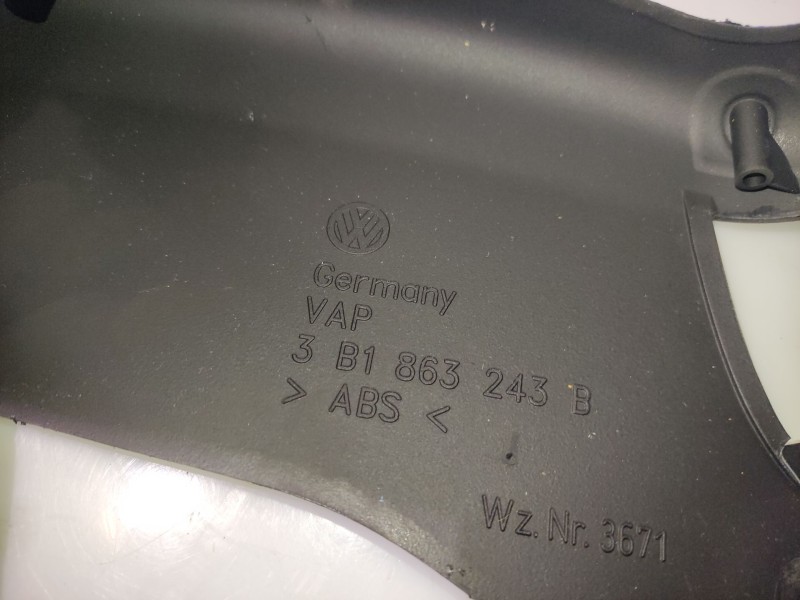 Recambio de moldura para volkswagen passat b5.5 (3b3) 1.9 tdi 4motion referencia OEM IAM 3B1863243B  
