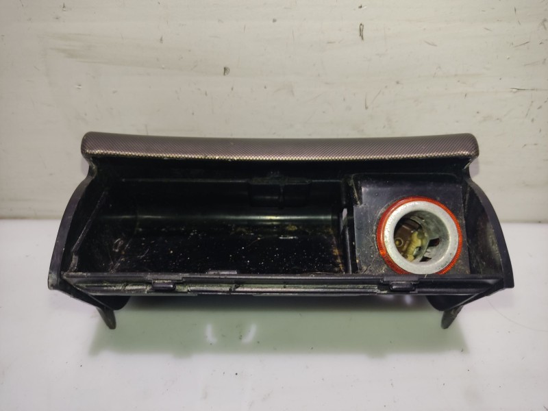 Recambio de cenicero para volkswagen passat b5.5 (3b3) 1.9 tdi 4motion referencia OEM IAM 30830010BT  