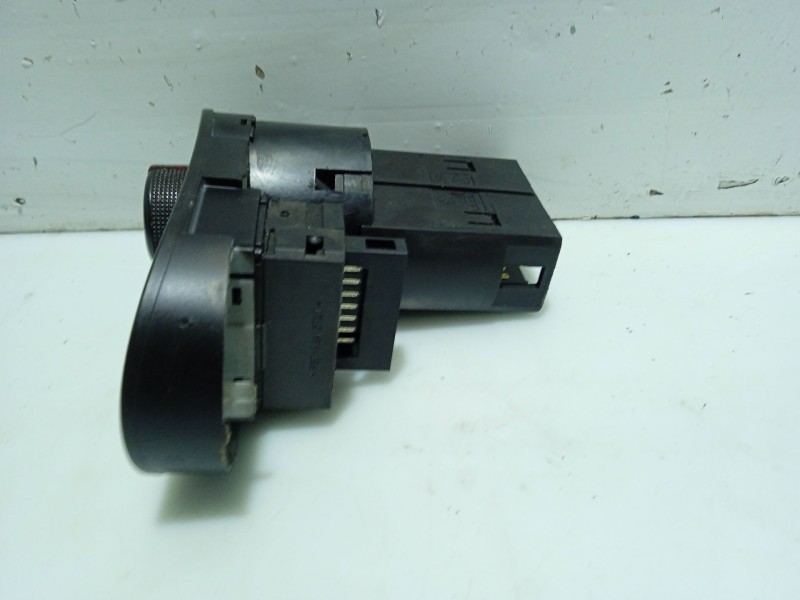 Recambio de mando luces para seat ibiza iii (6l1) 1.4 tdi referencia OEM IAM 6L1941531AD  