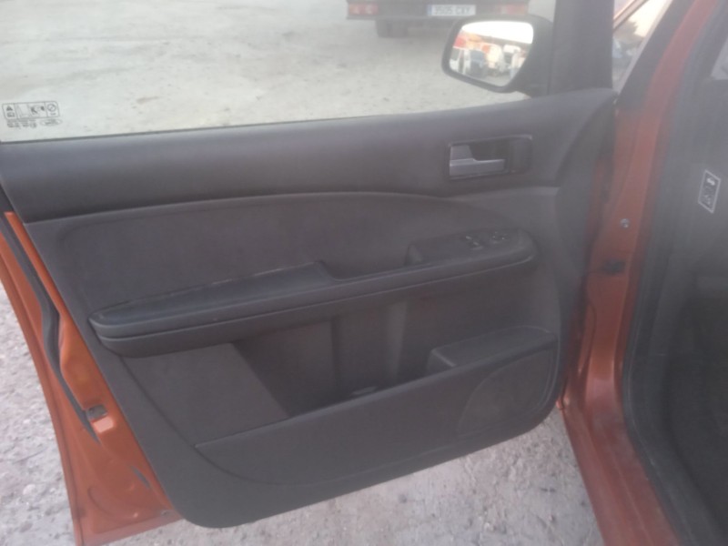 ford focus c-max (dm2) del año 2004