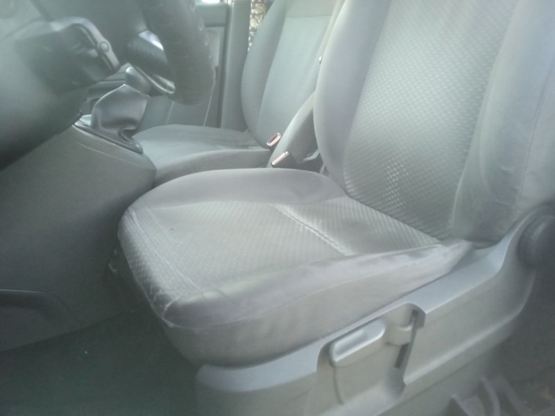 ford focus c-max (dm2) del año 2004