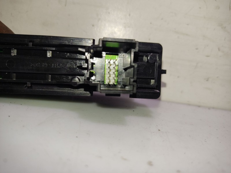 Recambio de warning para opel insignia a (g09) 2.0 cdti (68) referencia OEM IAM 13324594  