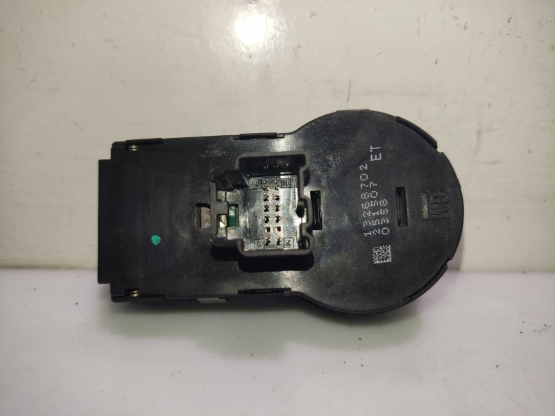Recambio de mando luces para opel insignia a (g09) 2.0 cdti (68) referencia OEM IAM 13268702  