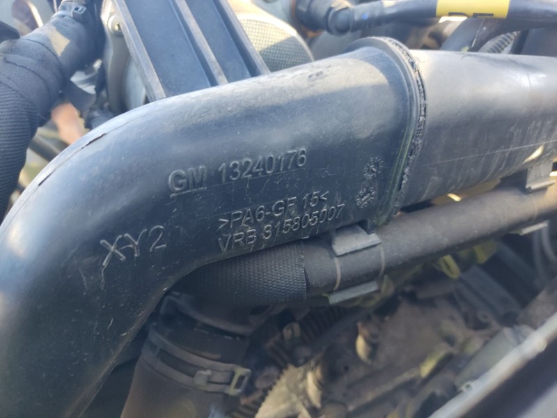 Recambio de tubo para opel insignia a (g09) 2.0 cdti (68) referencia OEM IAM 13240176  