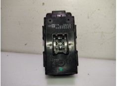 Recambio de mando elevalunas trasero derecho para opel insignia a (g09) 2.0 cdti (68) referencia OEM IAM 13301888   2