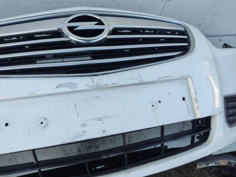 Recambio de paragolpes delantero para opel insignia a (g09) 2.0 cdti (68) referencia OEM IAM 13238286  