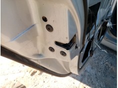 Recambio de cerradura puerta trasera izquierda para renault laguna ii (bg0/1_) 1.9 dci (bg1a, bg1v) referencia OEM IAM 820000915