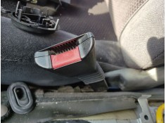 Recambio de anclaje cinturon delantero derecho para opel omega b (v94) 2.5 td (f69, m69, p69) referencia OEM IAM 24406666  