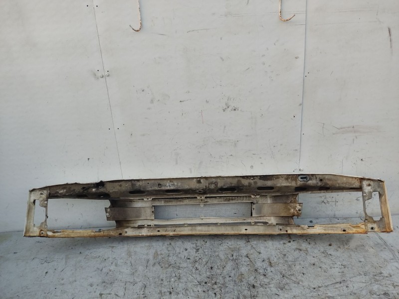 Recambio de panel frontal para iveco daily caja abierta / volquete 2.8 diesel referencia OEM IAM 93937476  