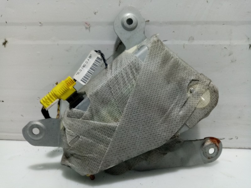 Recambio de airbag lateral delantero izquierdo para bmw 5 (e39) 520 i referencia OEM IAM 30826833104G  